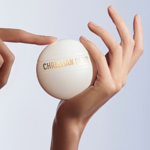 Dior J'adore Les Adorables - Crème mains, ongles et décolleté Dior J'adore Les Adorables - Crème mains, ongles et décolleté